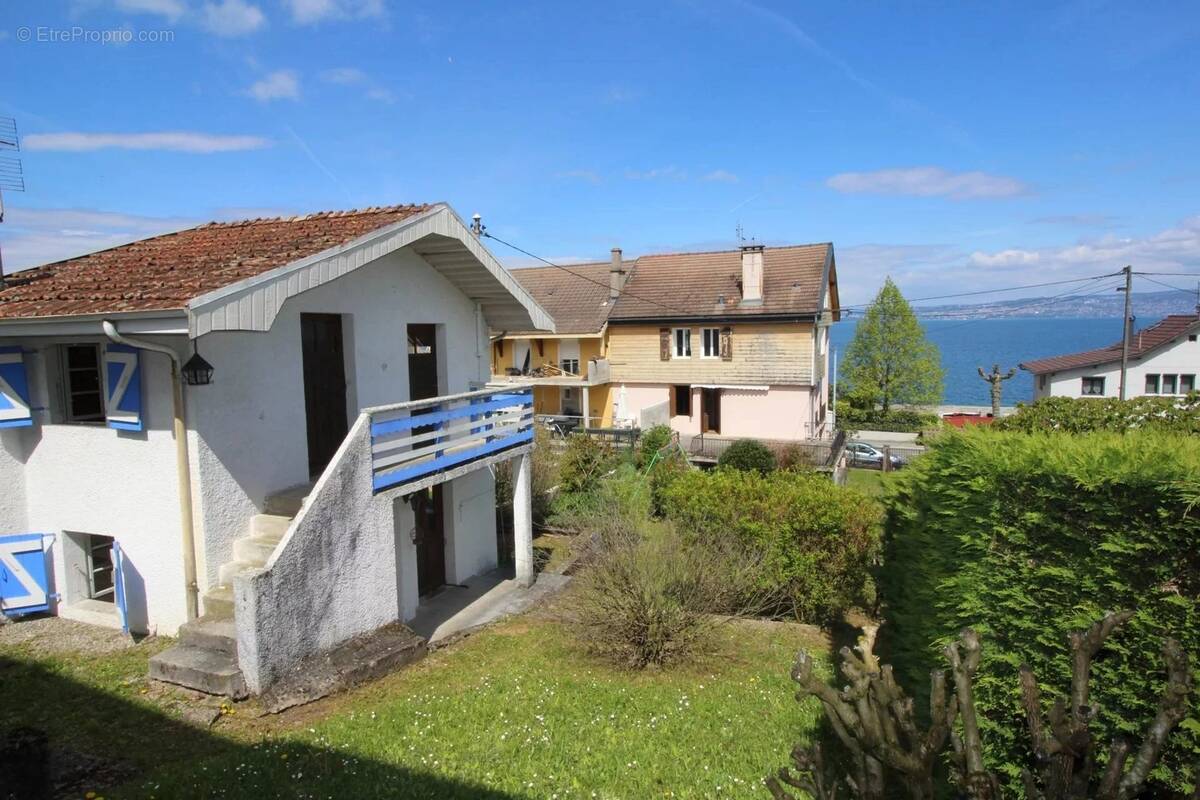 Maison à MAXILLY-SUR-LEMAN