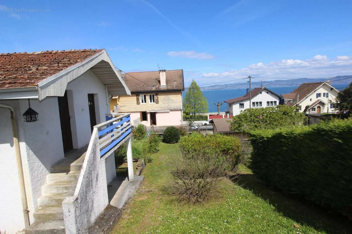 Maison à MAXILLY-SUR-LEMAN