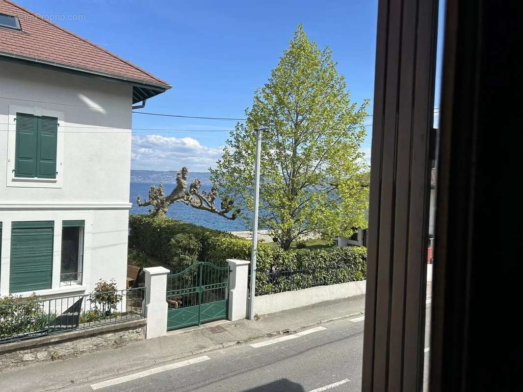 Appartement à MAXILLY-SUR-LEMAN