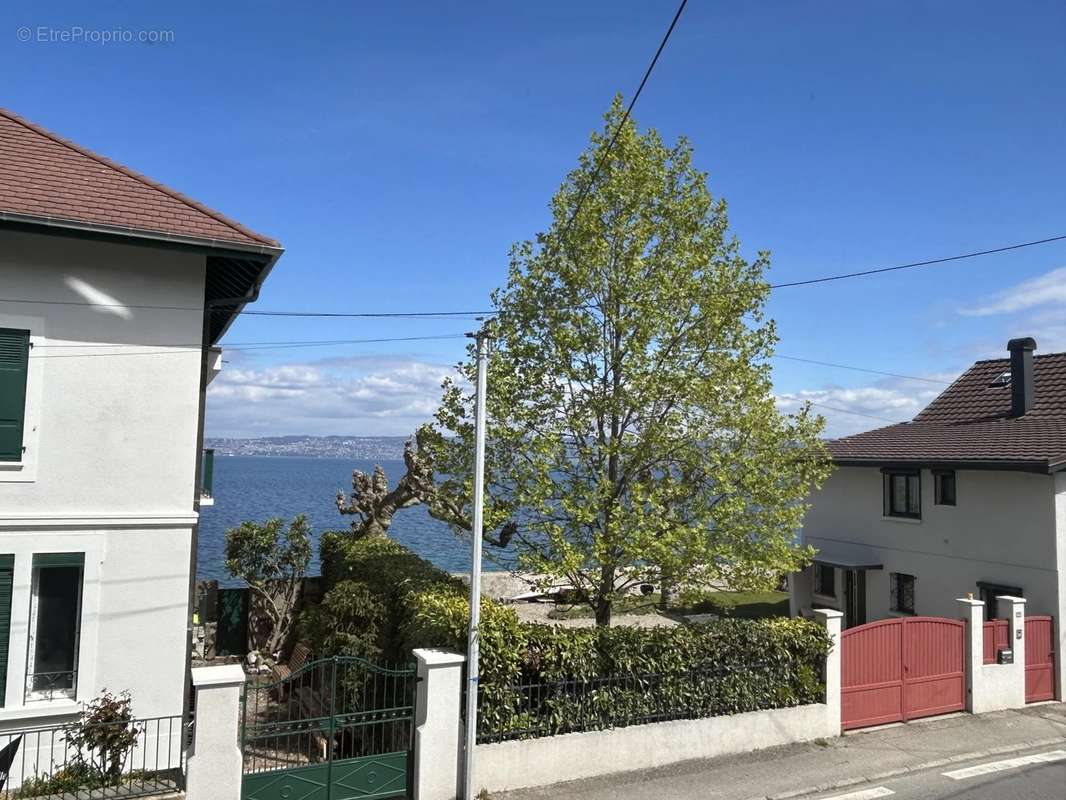 Appartement à MAXILLY-SUR-LEMAN