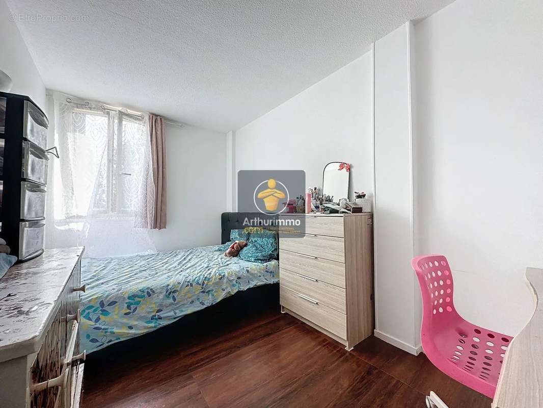 Appartement à VALENTON