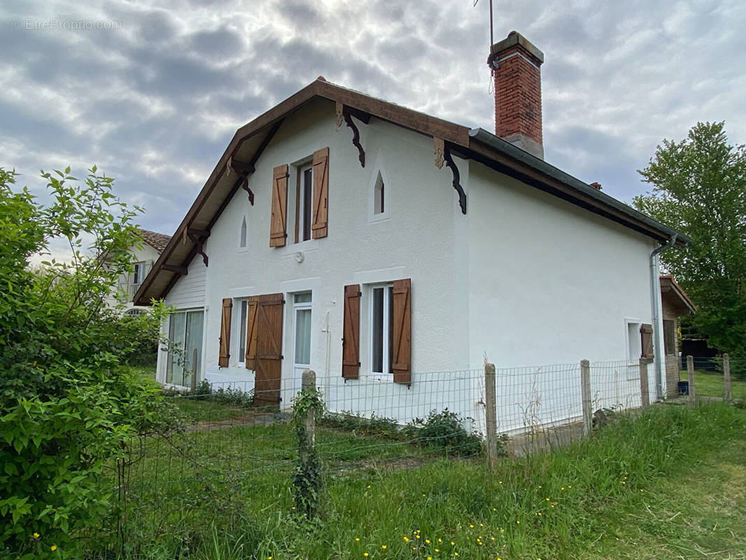 Maison à SAINT-YAGUEN