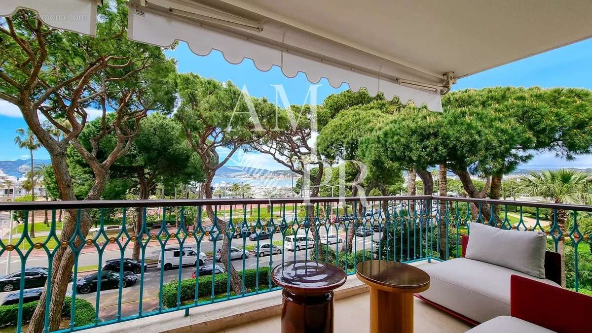 Appartement à CANNES