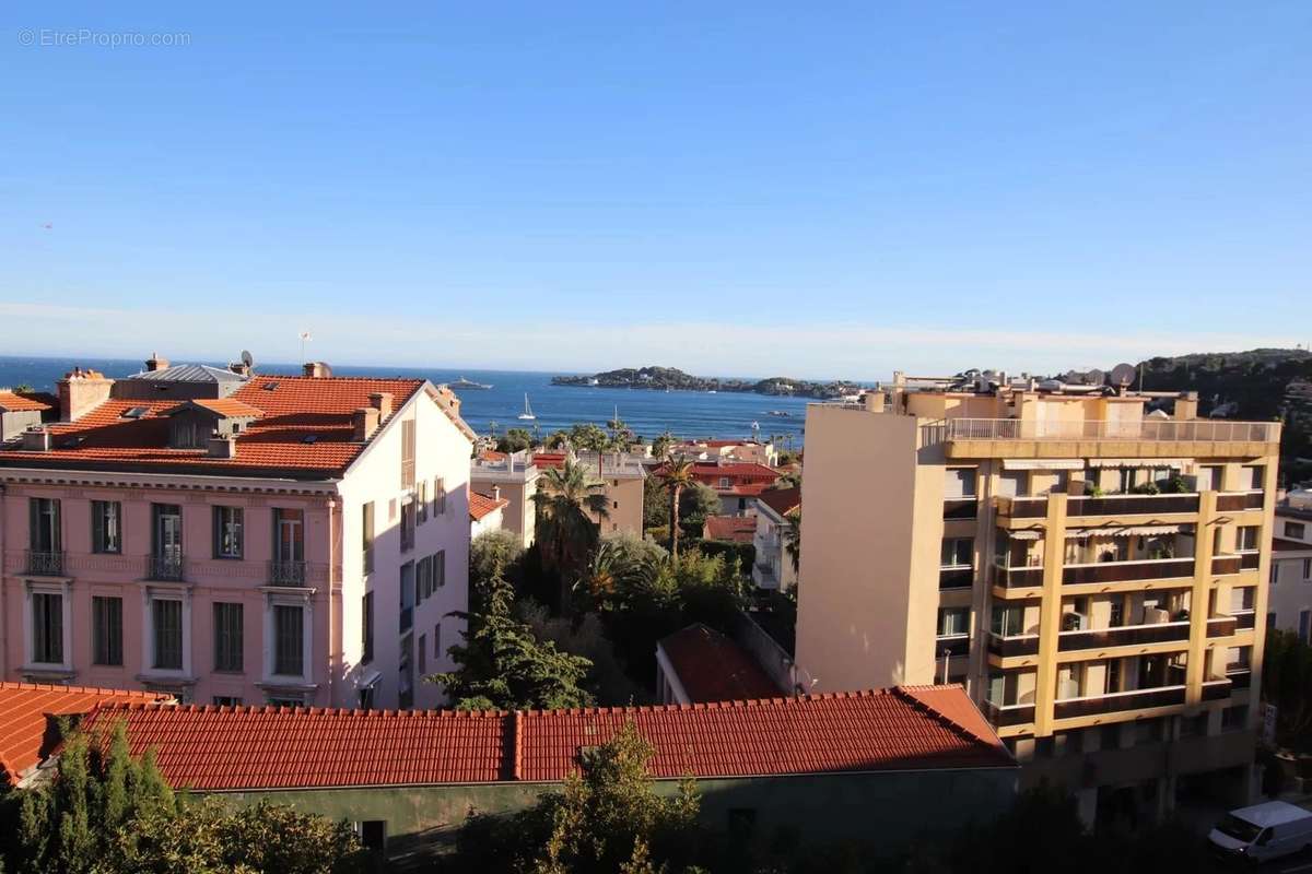 Appartement à BEAULIEU-SUR-MER