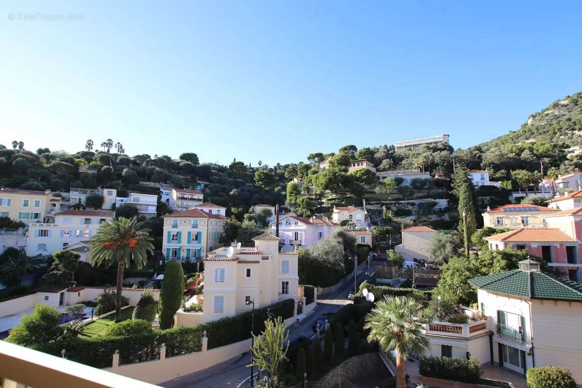 Appartement à BEAULIEU-SUR-MER