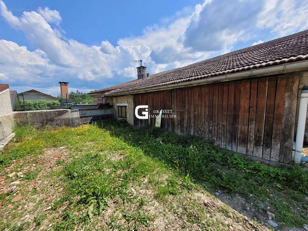 Maison à GEOVREISSET