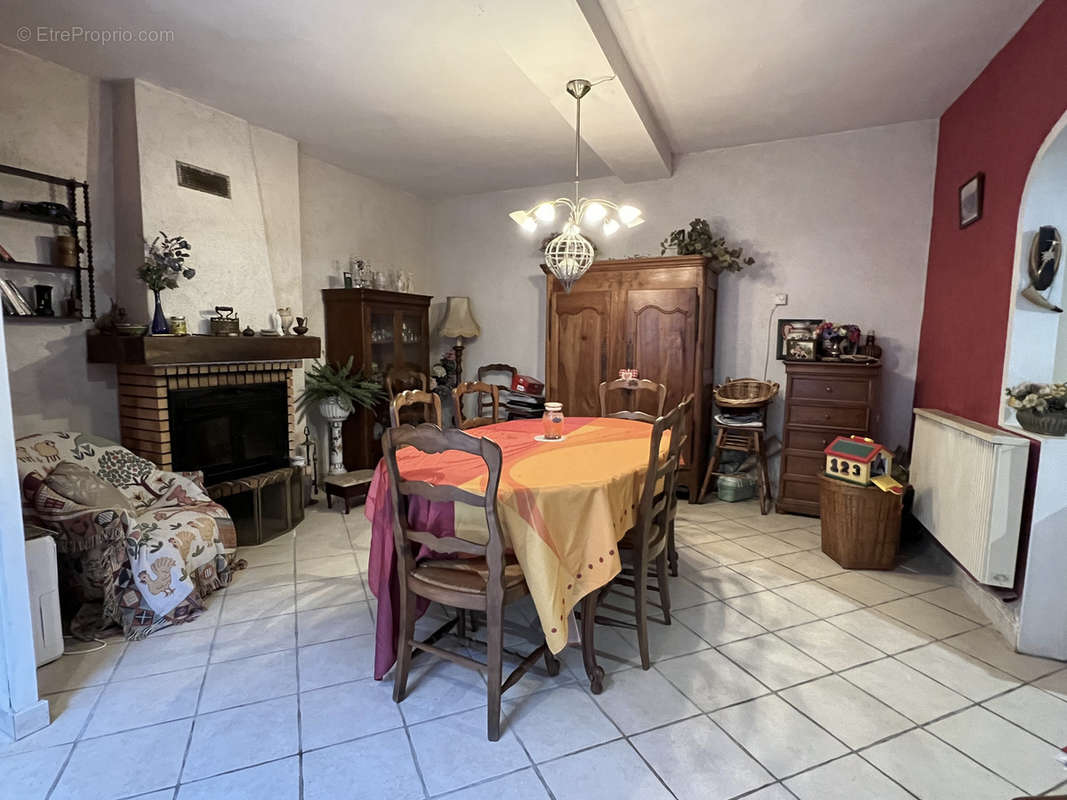 Appartement à CHEMILLE