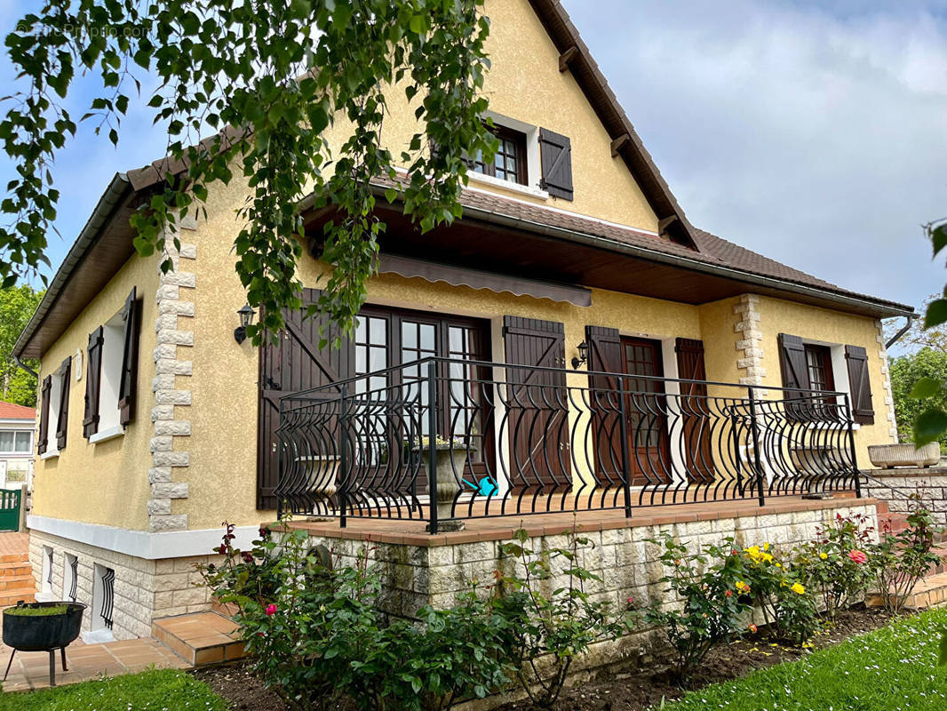 Maison à AUXERRE