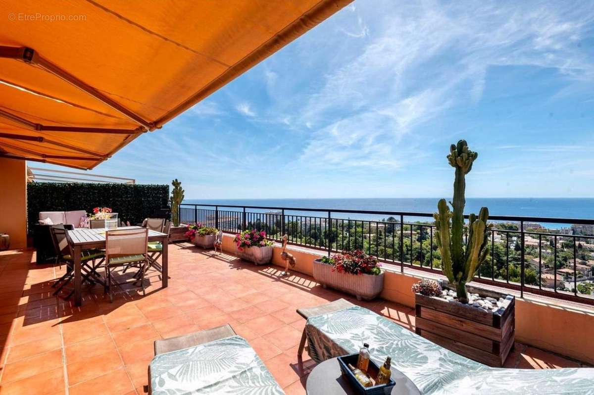   - Appartement à NICE