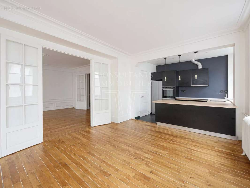 Appartement à PARIS-6E