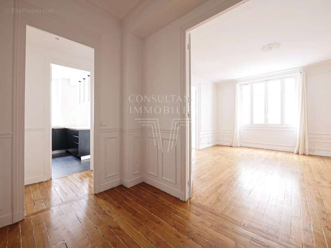 Appartement à PARIS-6E