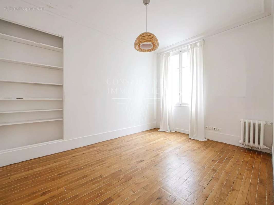 Appartement à PARIS-6E