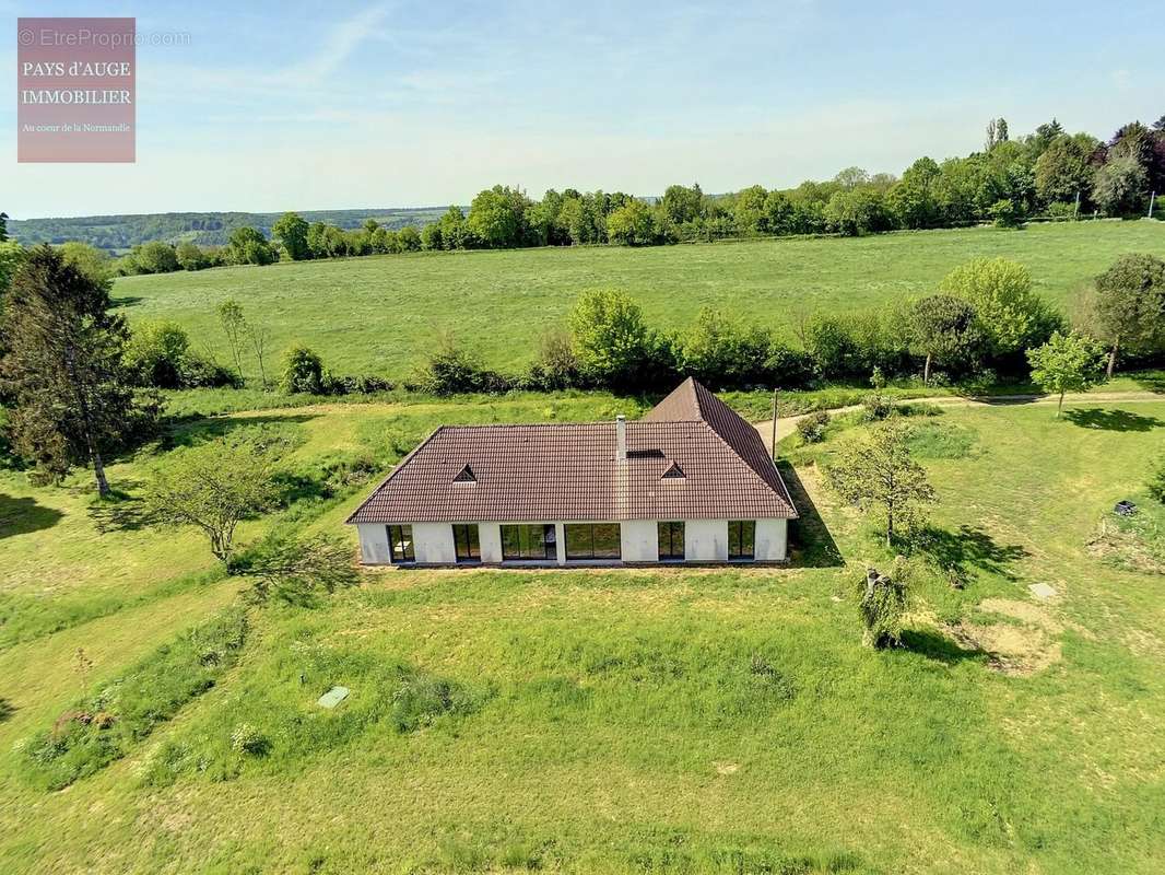 Maison à VIMOUTIERS