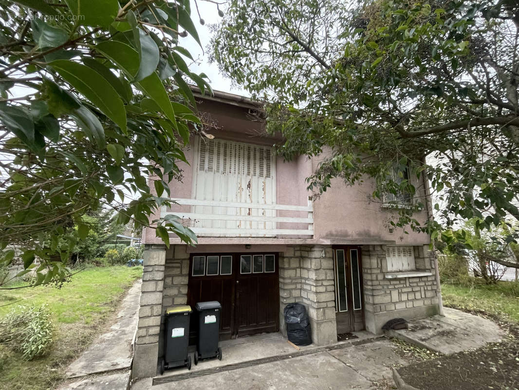 Maison à CHAMPIGNY-SUR-MARNE