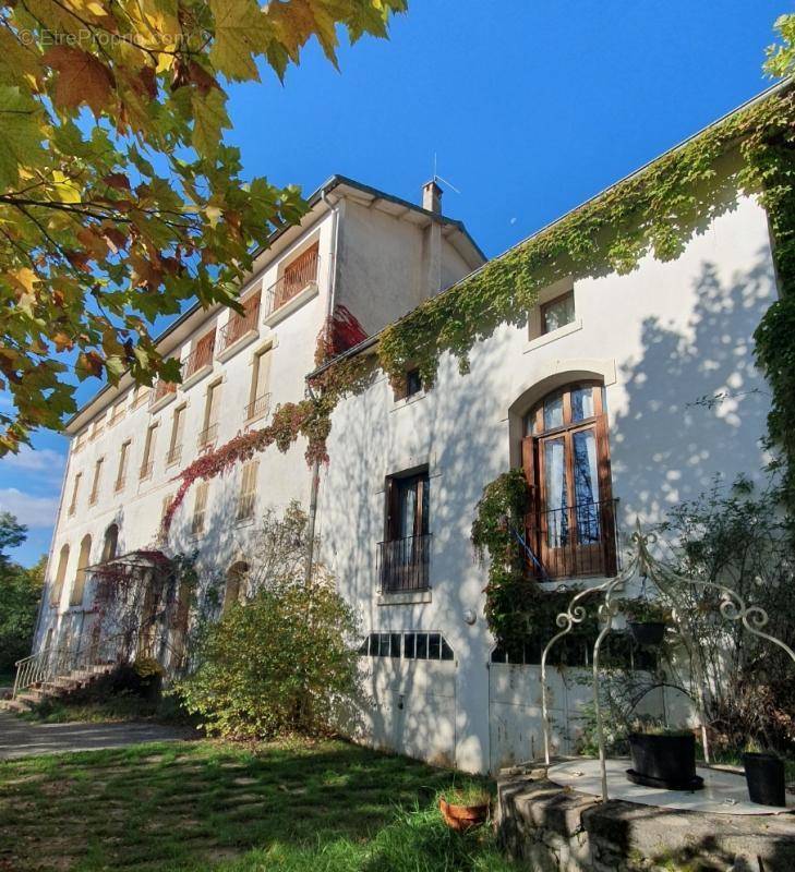 Appartement à SAINT-ANDRE-LES-ALPES