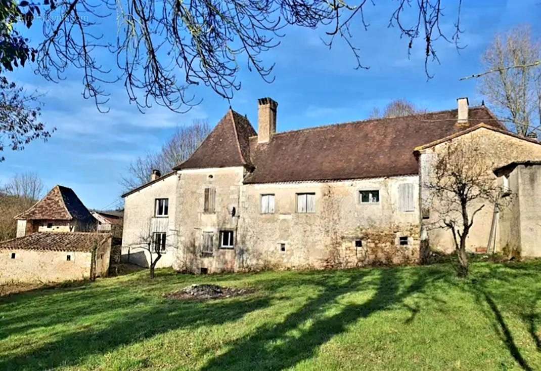 Maison à CAMPSEGRET