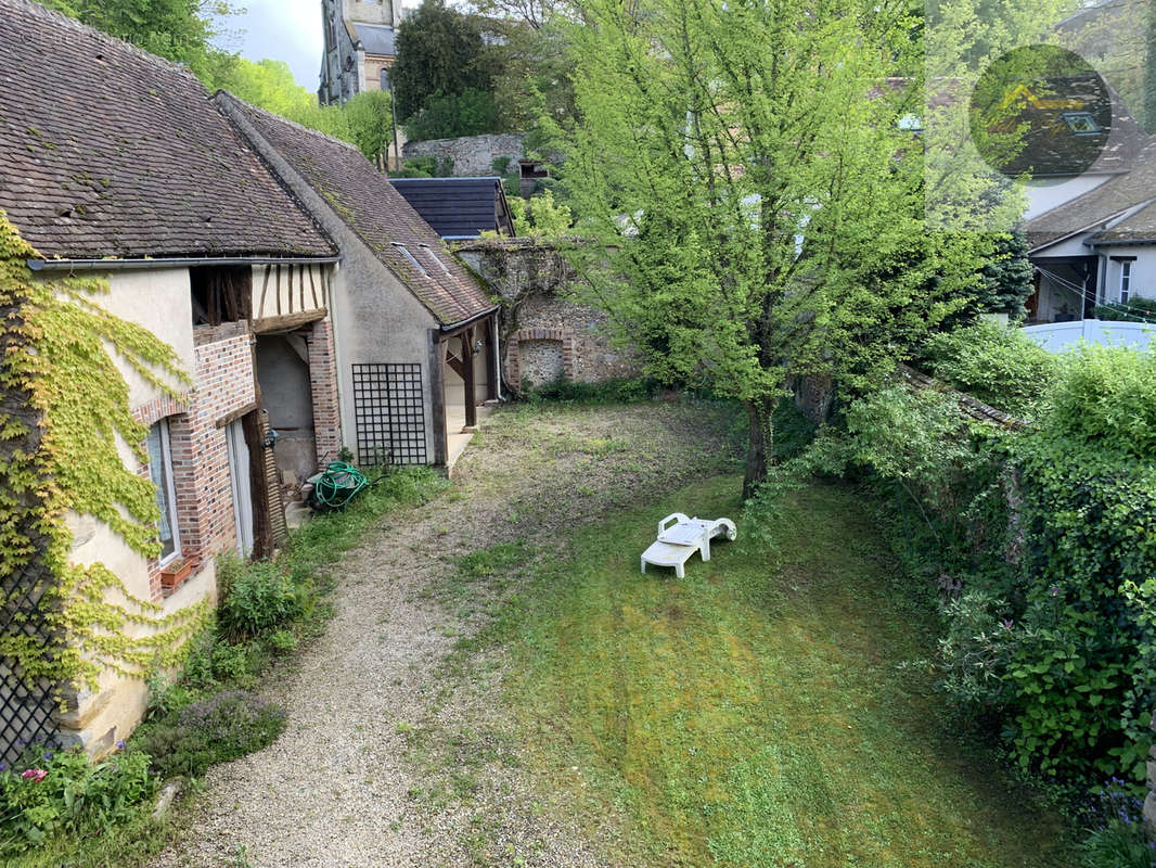 Maison à CHEROY