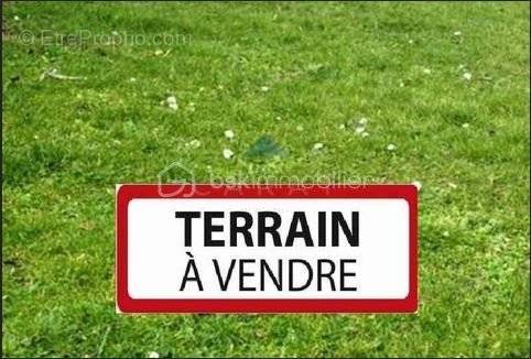 Terrain à LILLERS