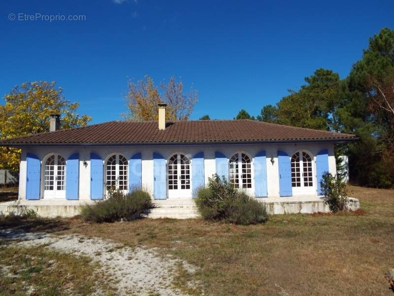 Maison à LE PIAN-MEDOC