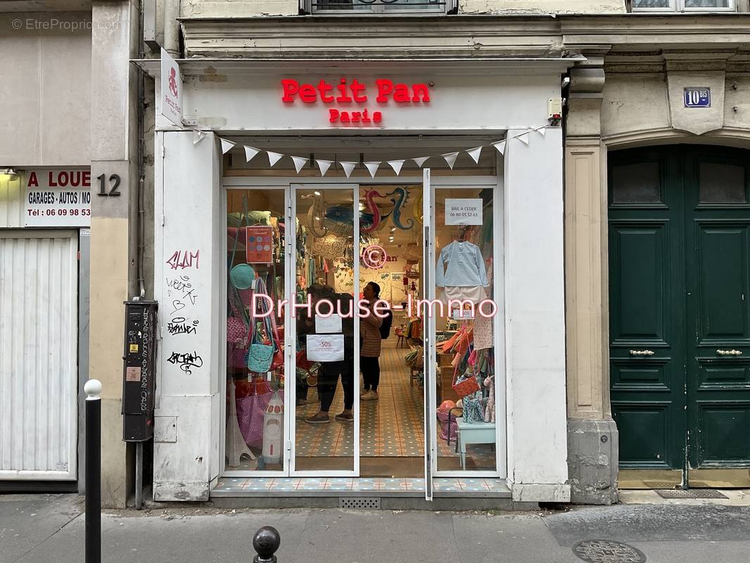 Commerce à PARIS-18E