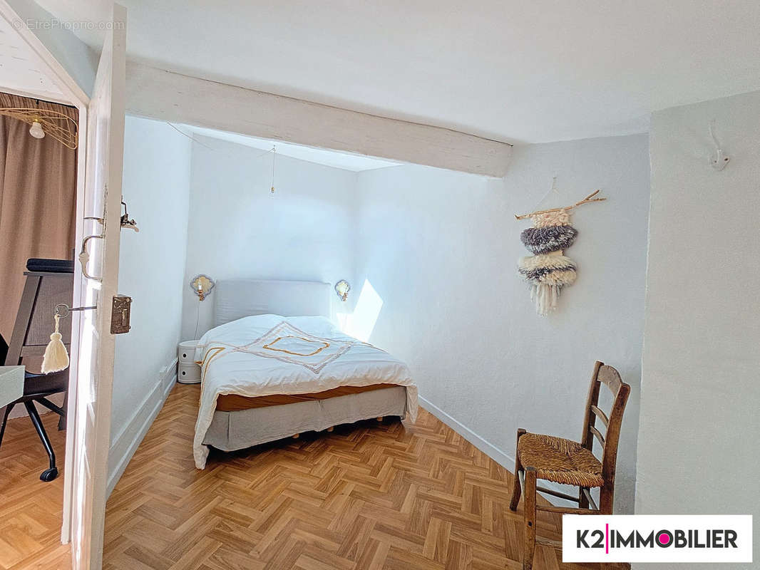 Appartement à PRIVAS