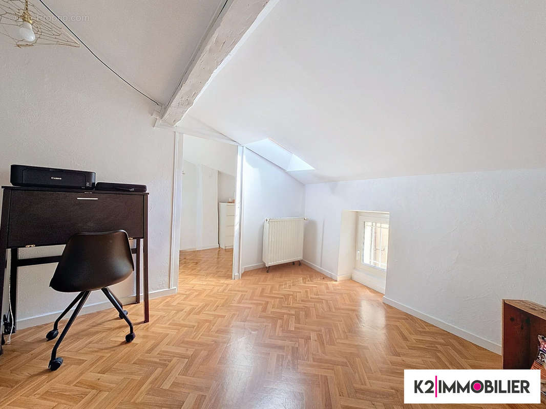 Appartement à PRIVAS