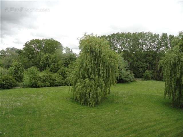 Appartement à BROU-SUR-CHANTEREINE