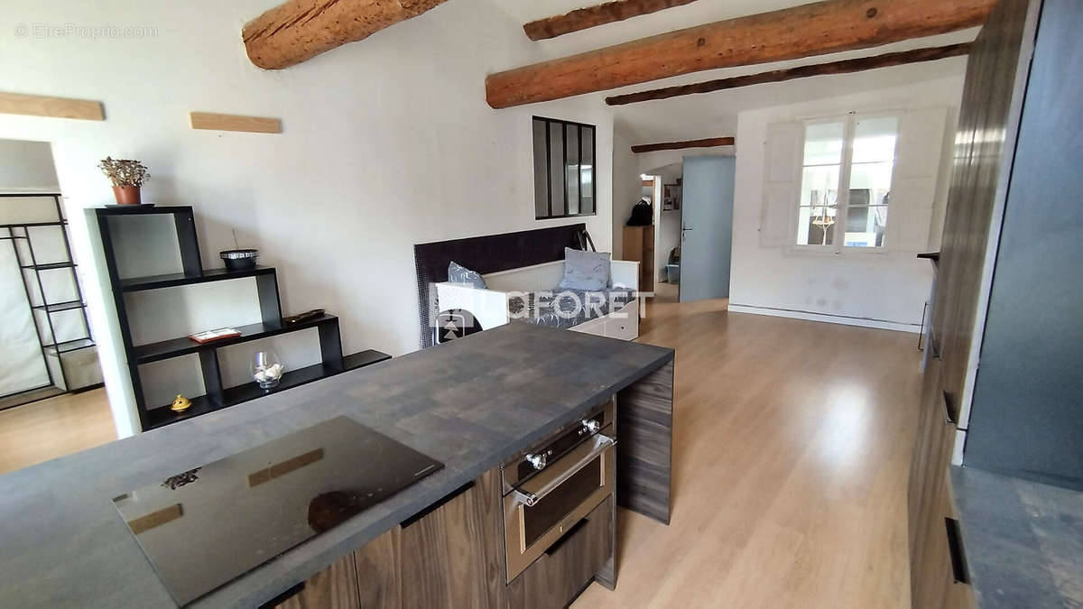 Appartement à FREJUS