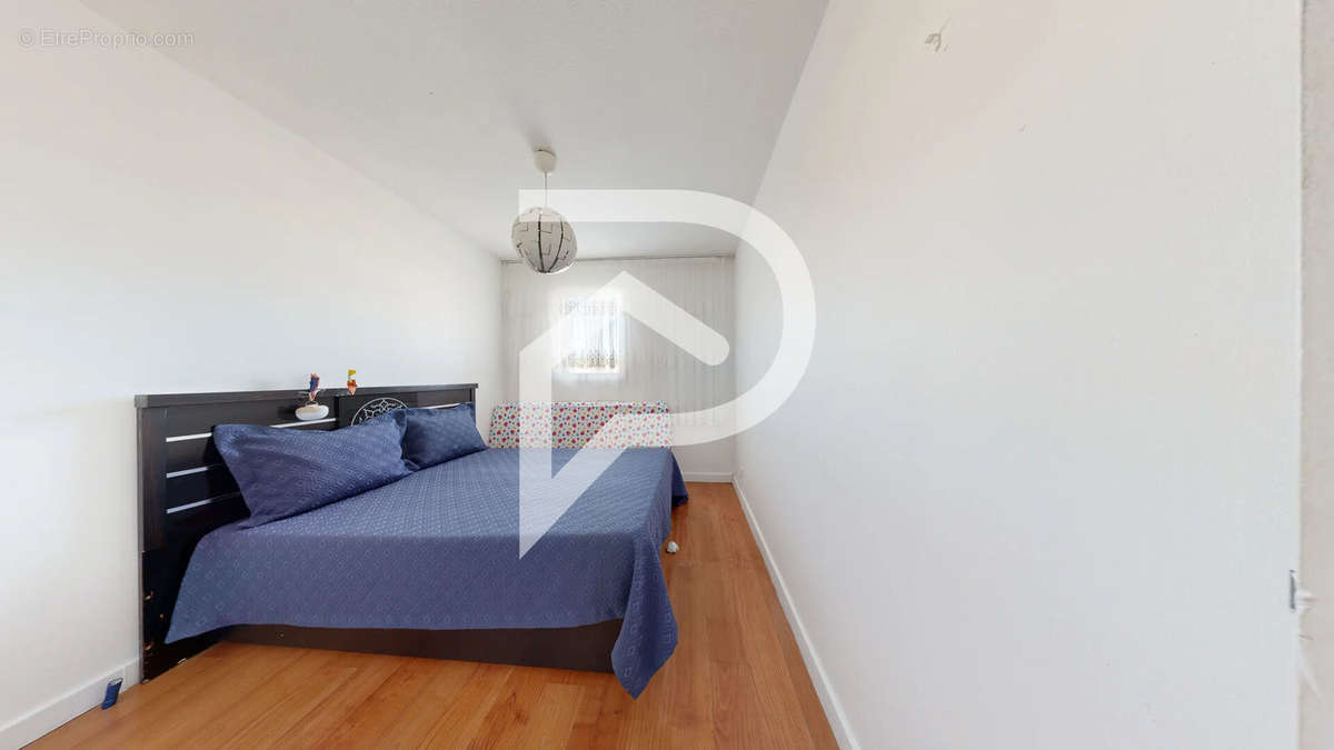 Appartement à MARSEILLE-14E