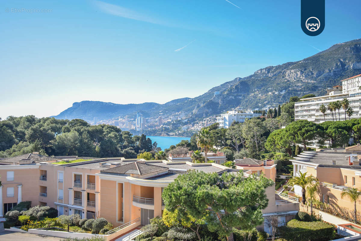 Appartement à ROQUEBRUNE-CAP-MARTIN