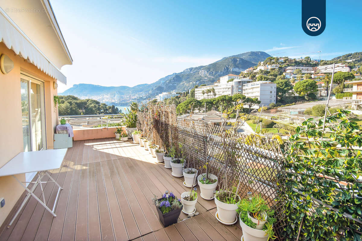 Appartement à ROQUEBRUNE-CAP-MARTIN