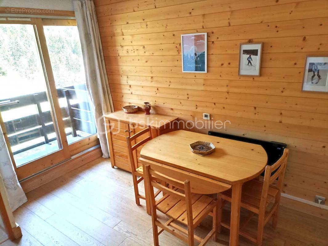 Appartement à LES AVANCHERS-VALMOREL