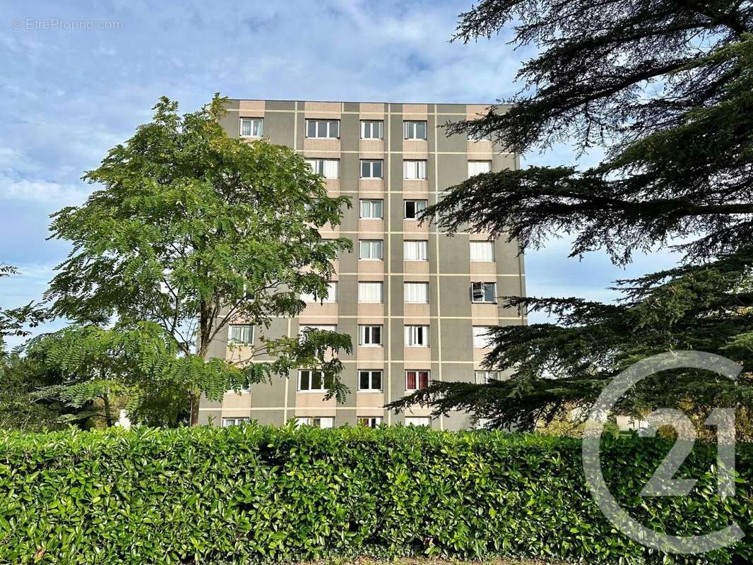 Appartement à CHAMPIGNY-SUR-MARNE