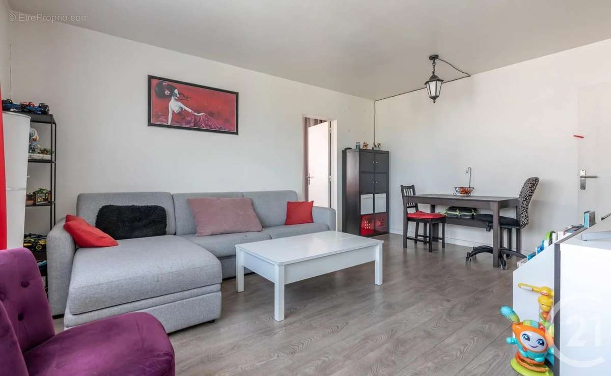 Appartement à CHAMPIGNY-SUR-MARNE