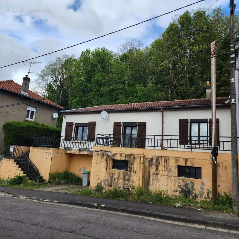 Maison à LONGUYON