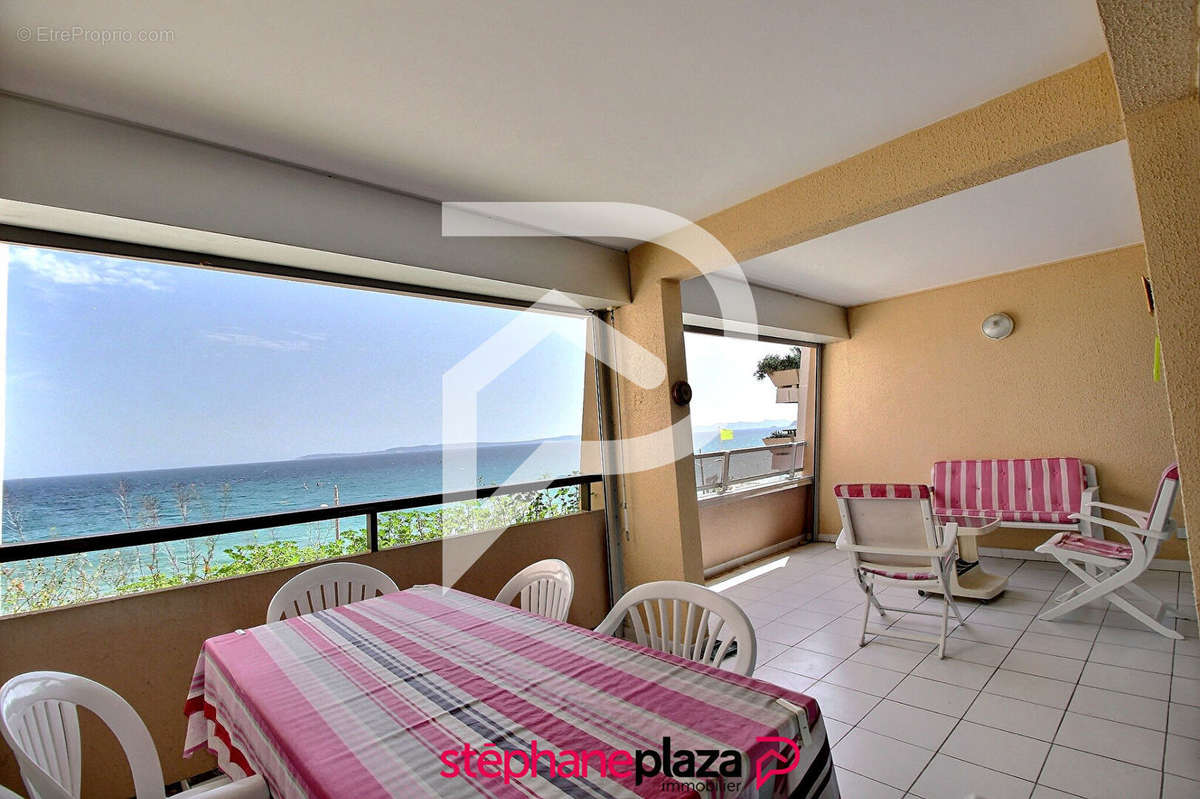 Appartement à LE LAVANDOU