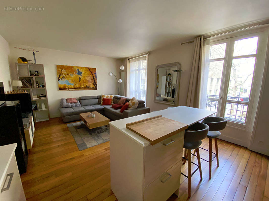 Appartement à CLICHY