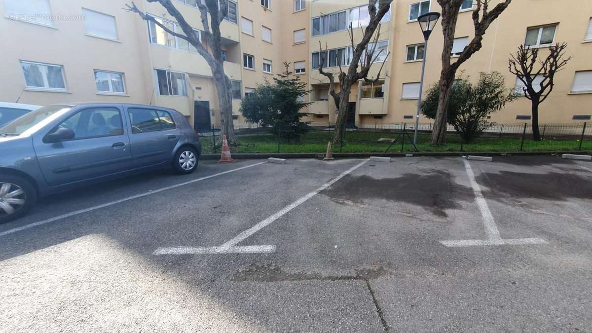 Appartement à LE CANNET