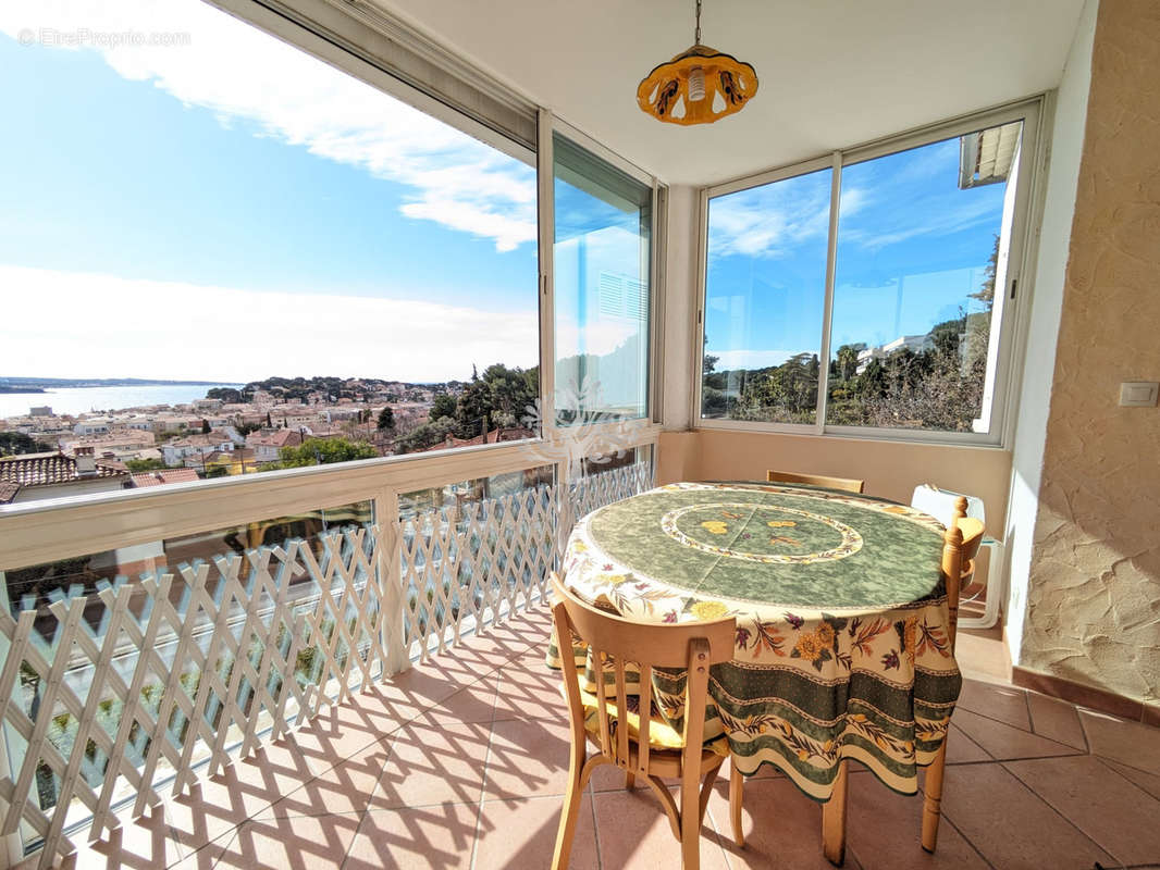 Appartement à SANARY-SUR-MER