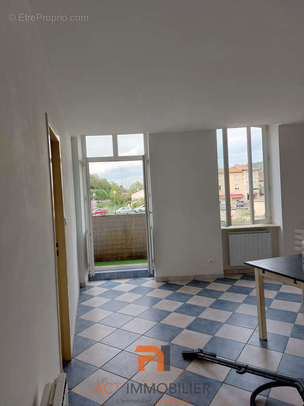 Appartement à SAIN-BEL