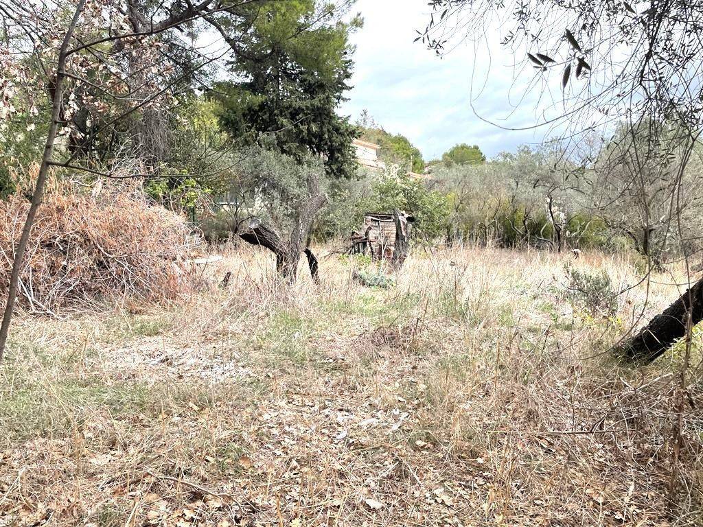 Terrain à MARIGNANE