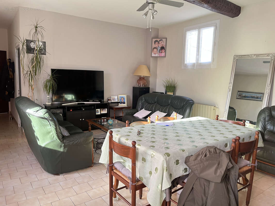 Appartement à NIMES