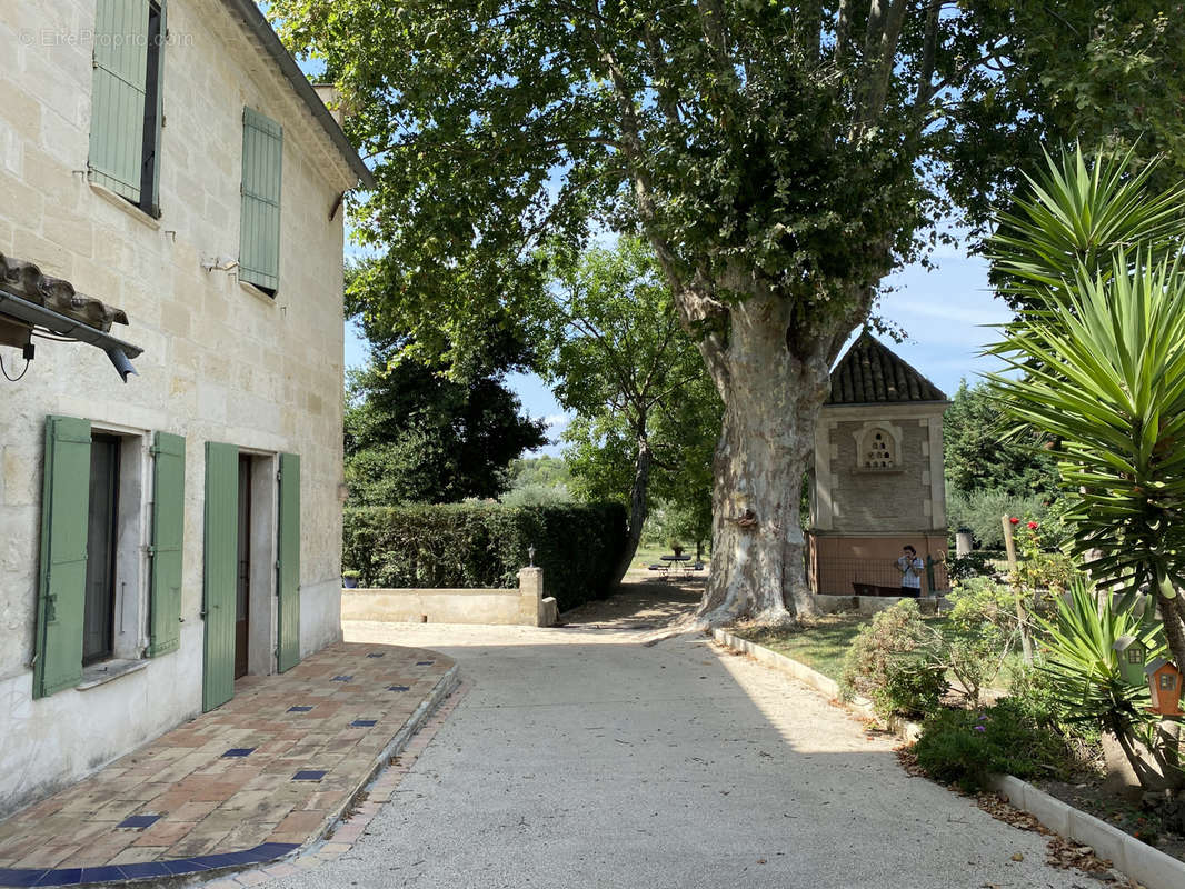 Maison à BELLEGARDE