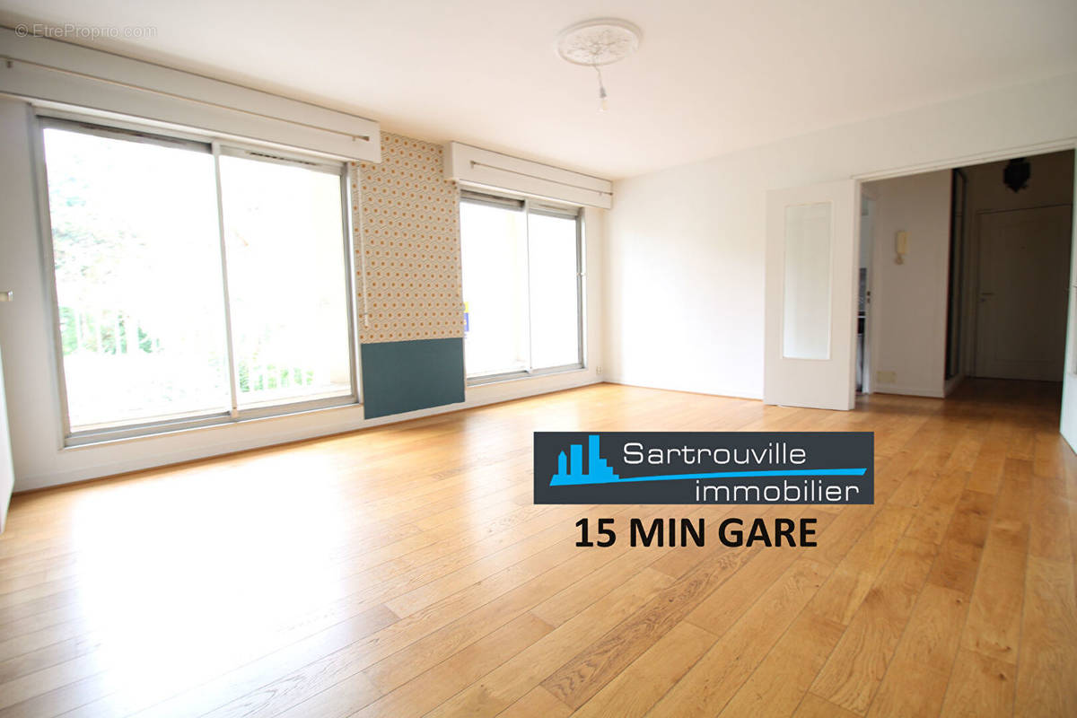 Appartement à SARTROUVILLE