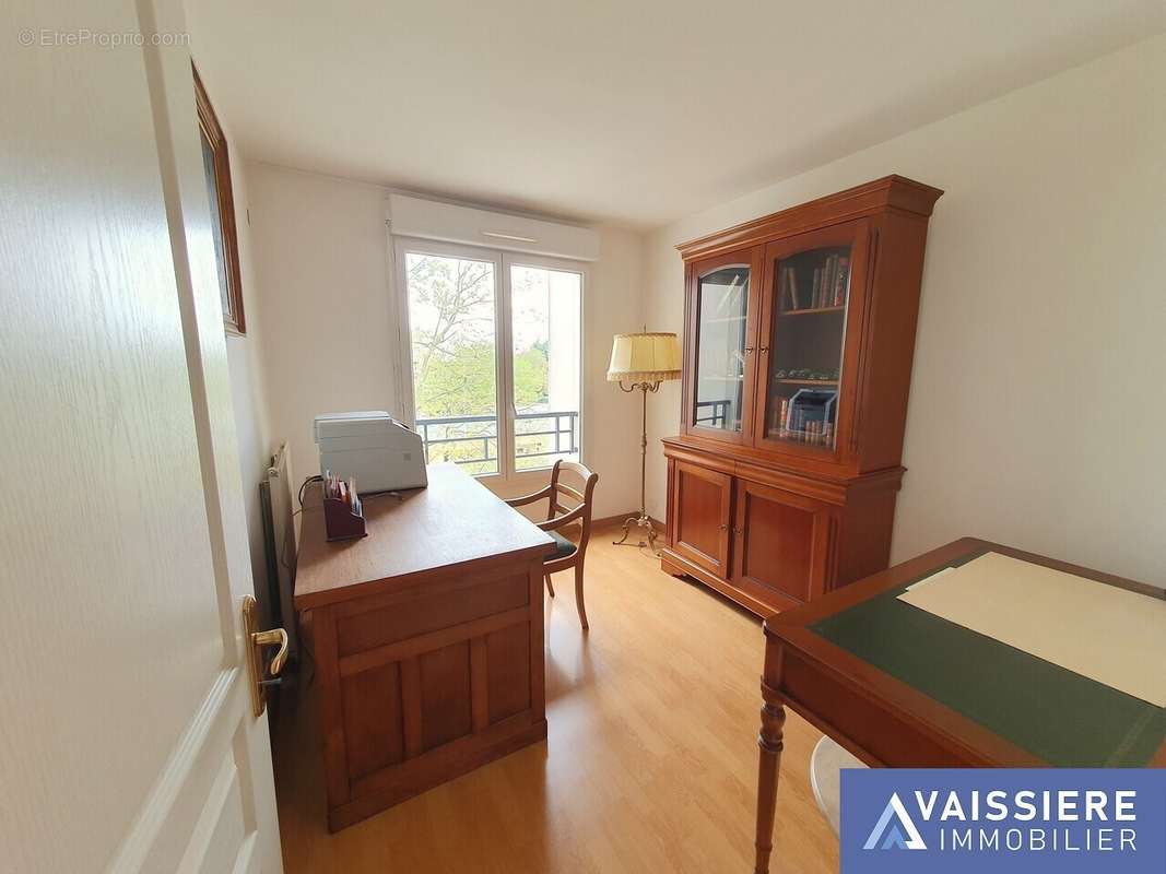 Appartement à MONTIGNY-LE-BRETONNEUX