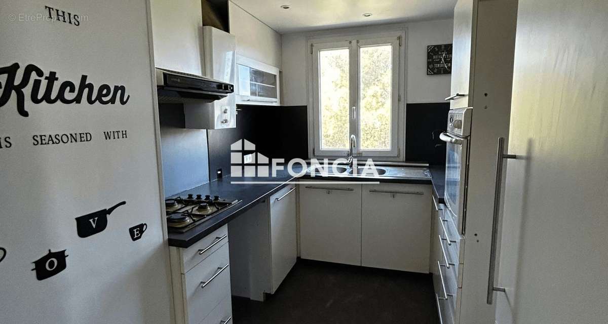 Appartement à MARSEILLE-12E