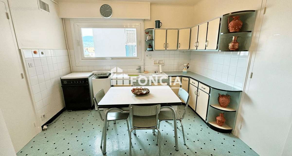 Appartement à AIX-LES-BAINS