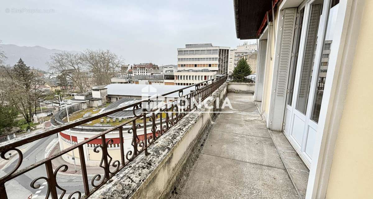 Appartement à AIX-LES-BAINS