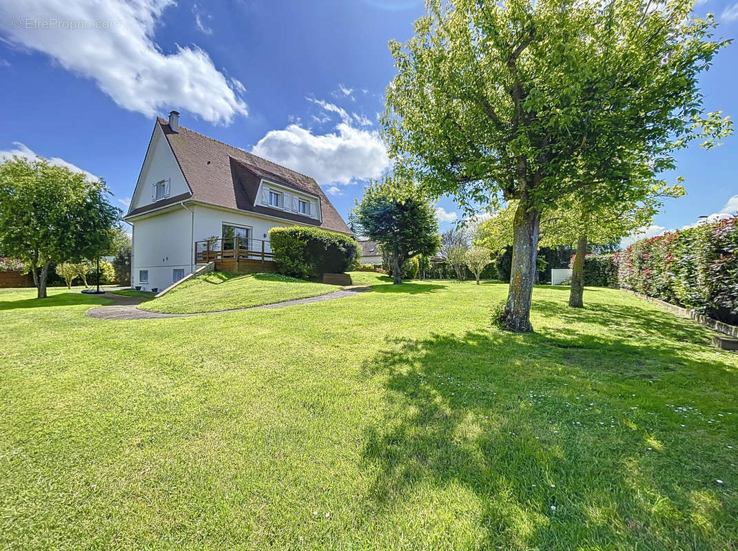 Maison à MERVILLE-FRANCEVILLE-PLAGE