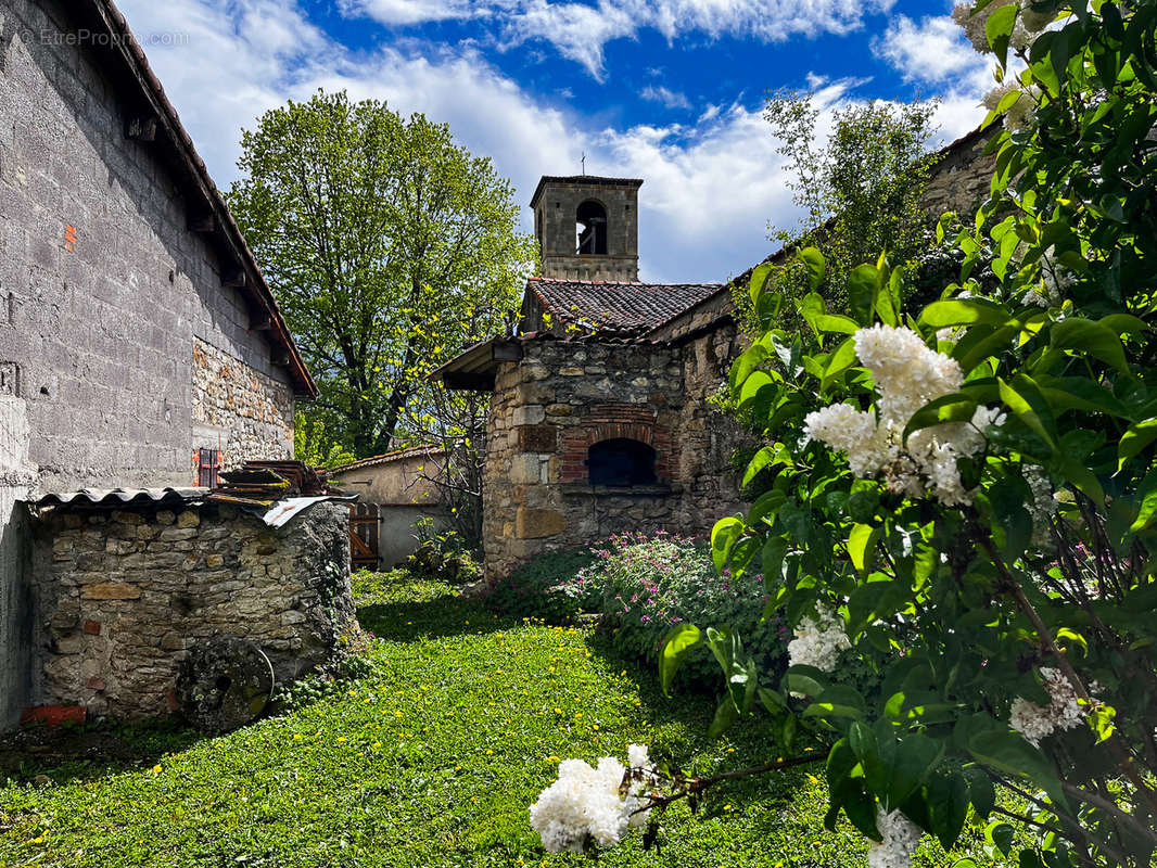 Maison à MOISSAT